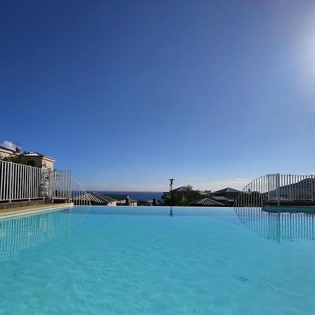 L'Instant Evasion, Studio Avec Terrasse, Piscine ! Сен-Жиль-ле-Бэн Экстерьер фото