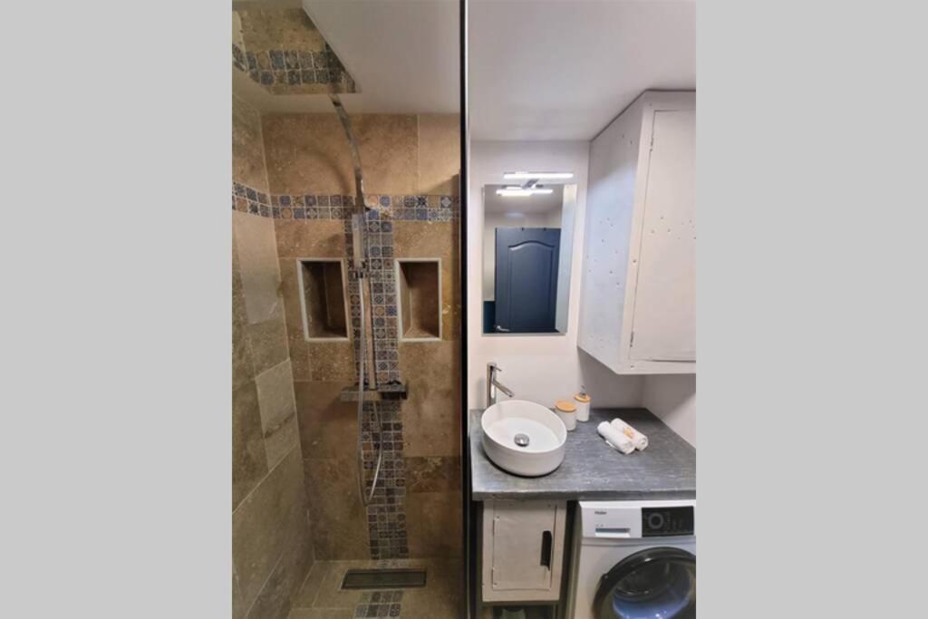 L'Instant Evasion, Studio Avec Terrasse, Piscine ! Сен-Жиль-ле-Бэн Экстерьер фото